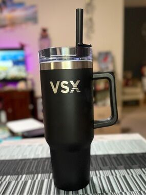 ✨ New Victoria's Secret VSX 40 oz Black Insulated Travel Mug ✨